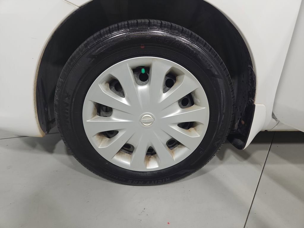 Used 2018 Nissan Versa S Plus image 25