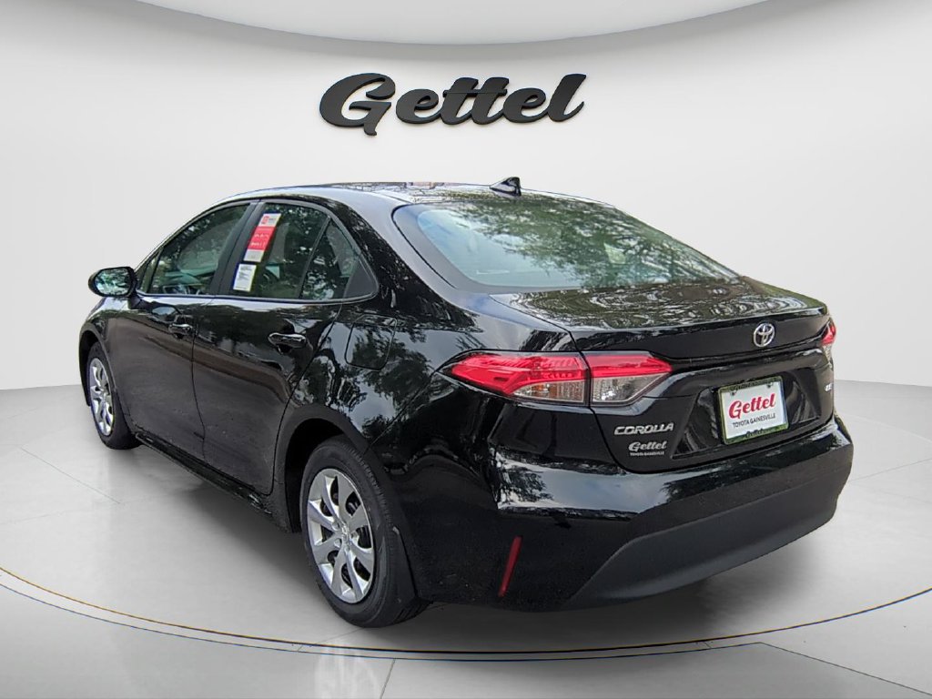 Certified 2026 Toyota Corolla LE FWD image 7