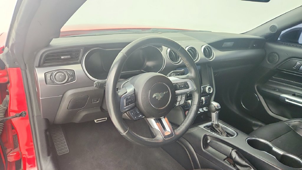 Used 2021 Ford Mustang GT Premium w/ Equipment Group 401A RWD image 13