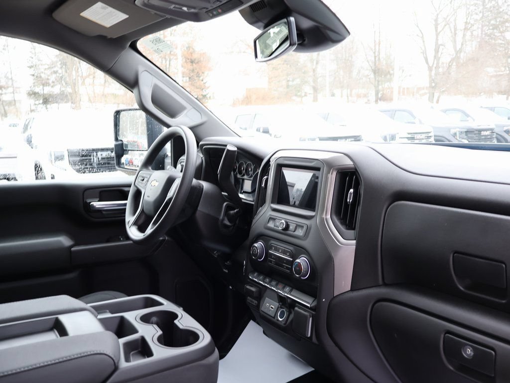 New 2026 Chevrolet Silverado 3500 W/T AWD/4WD image 39