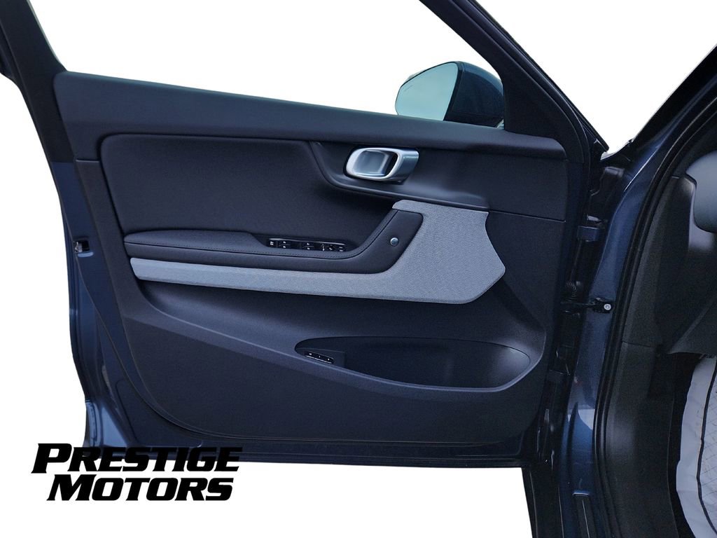 Used 2023 Polestar Polestar 2 w/ Pilot Pack image 22