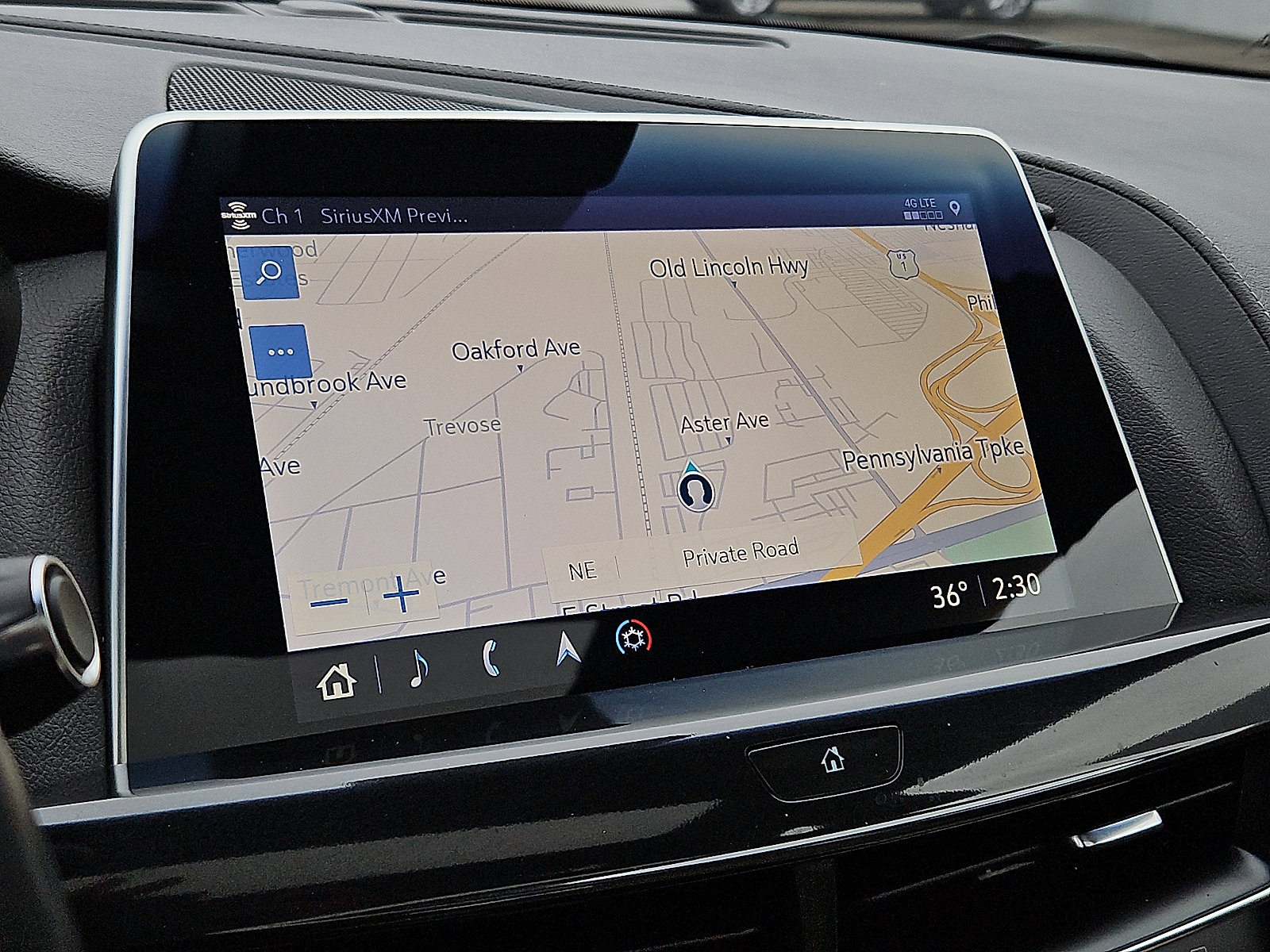 Certified 2022 Cadillac CT5 Luxury w/ Sun And Sound Package image 16