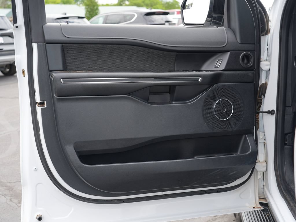 Used 2019 Ford Expedition Max XL AWD/4WD image 15