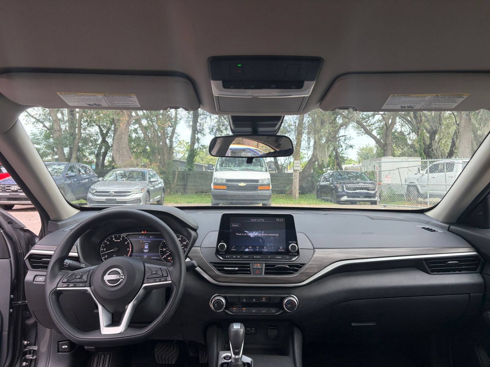 Used 2025 Nissan Altima 2.5 SV FWD image 28