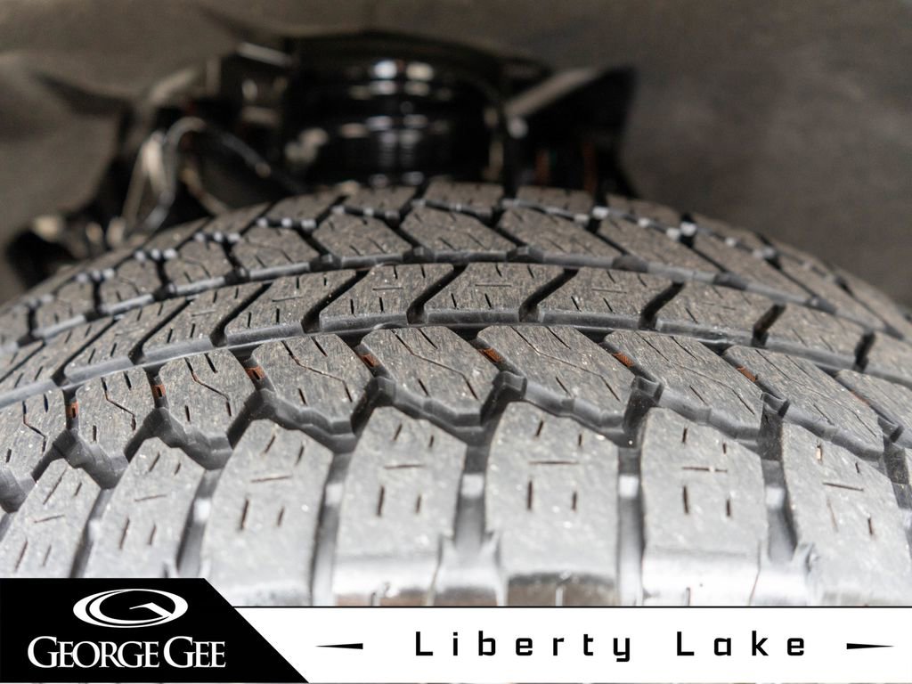 Used 2023 GMC Canyon Denali image 29