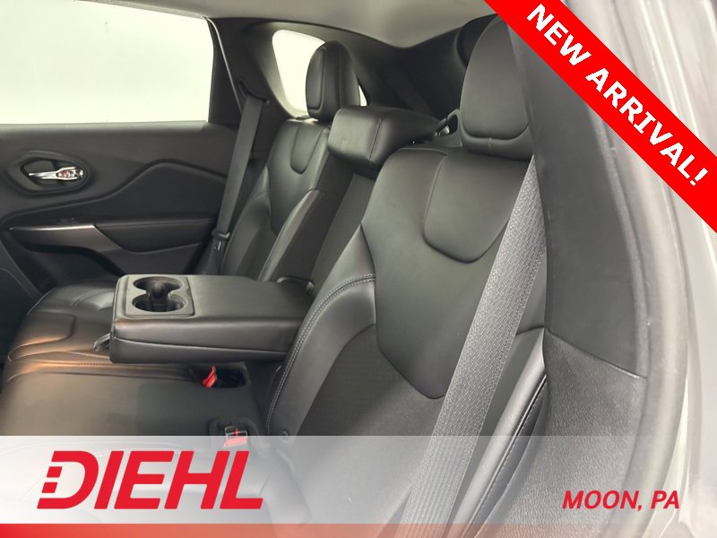 Used 2019 Jeep Cherokee Latitude Plus w/ Cold Weather Group image 13