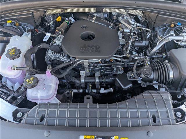 New 2026 Jeep Grand Cherokee Summit w/ Obsidian Package image 18