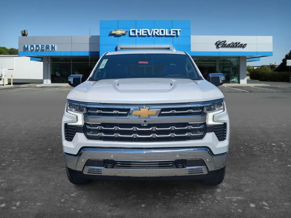 New 2026 Chevrolet Silverado 1500 LTZ w/ Technology Package AWD/4WD image 2