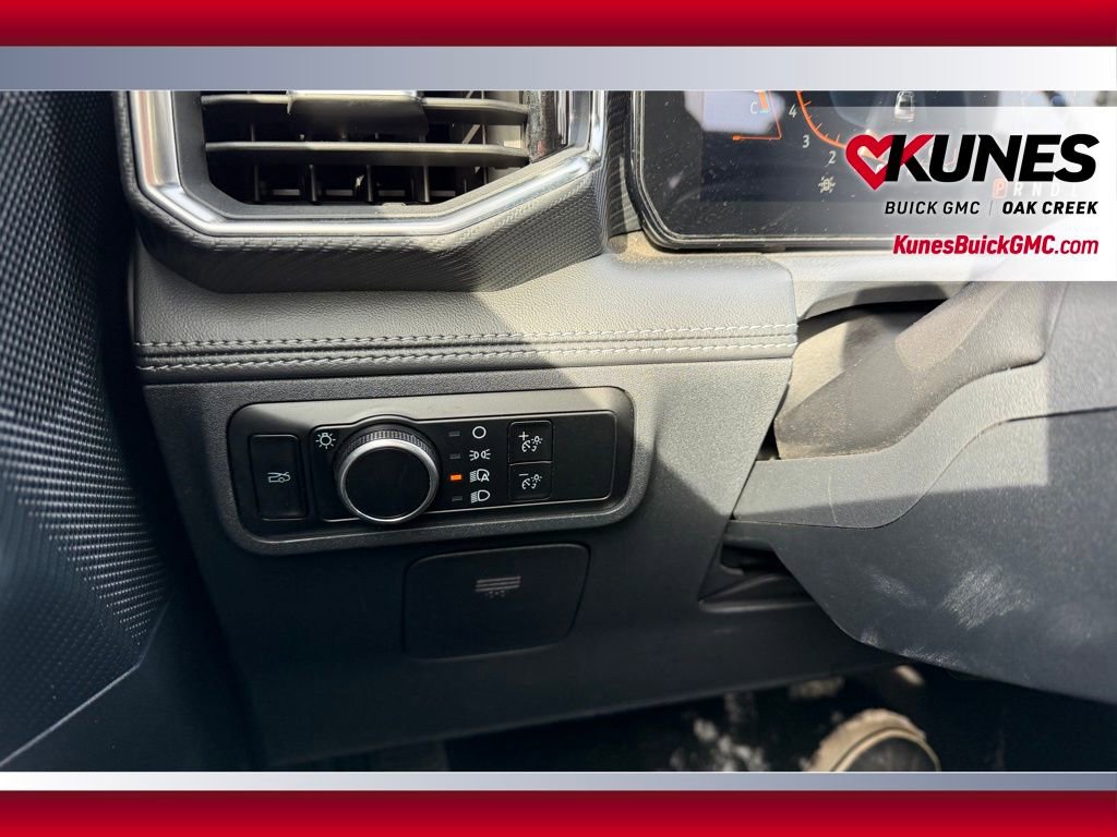 Used 2024 Ford Mustang Premium image 14