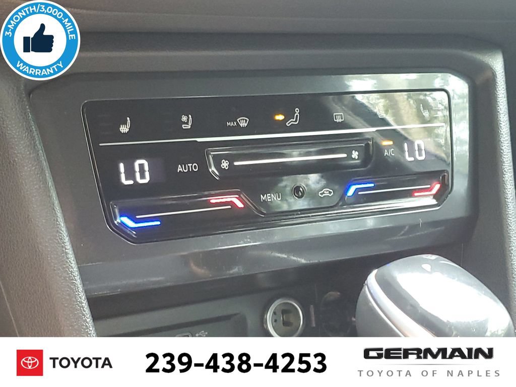 Used 2022 Volkswagen Tiguan SEL R-Line AWD/4WD image 30