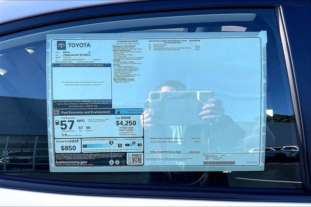 New 2026 Toyota Prius LE image 14