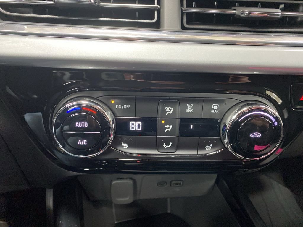 New 2026 Chevrolet Trax LT w/ Driver Confidence Package image 21