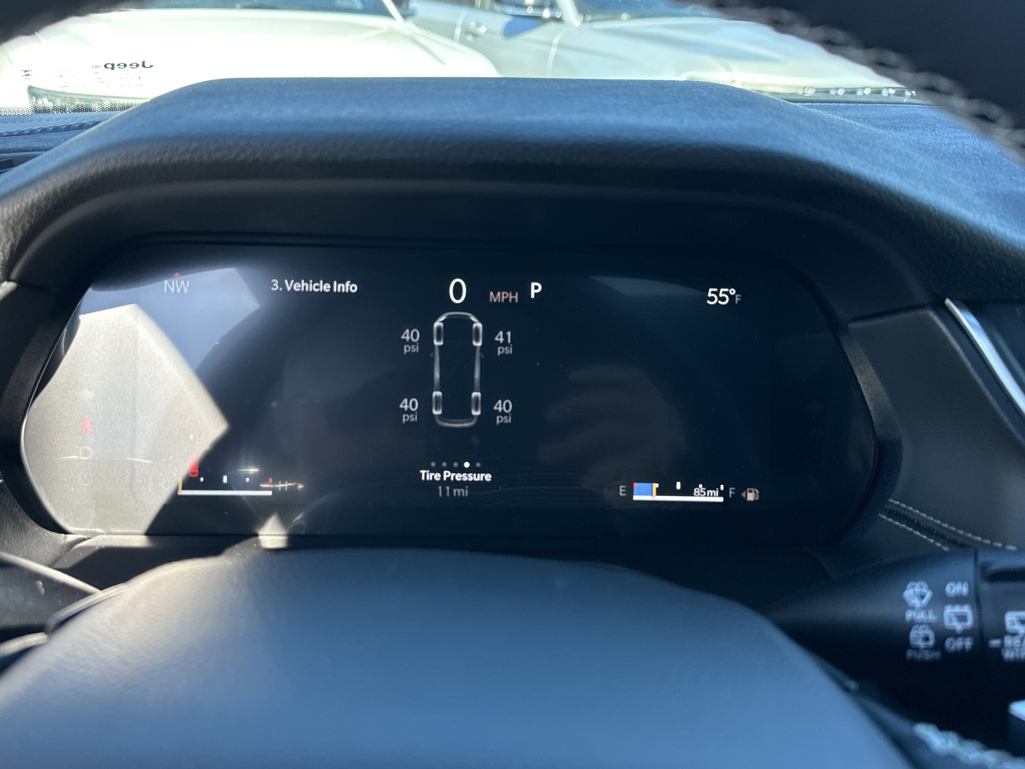 New 2025 Jeep Grand Cherokee L Altitude image 10