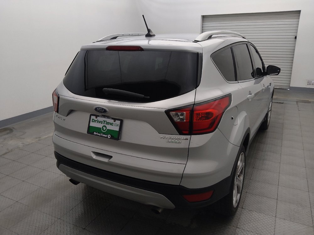 Used 2019 Ford Escape Titanium FWD image 7