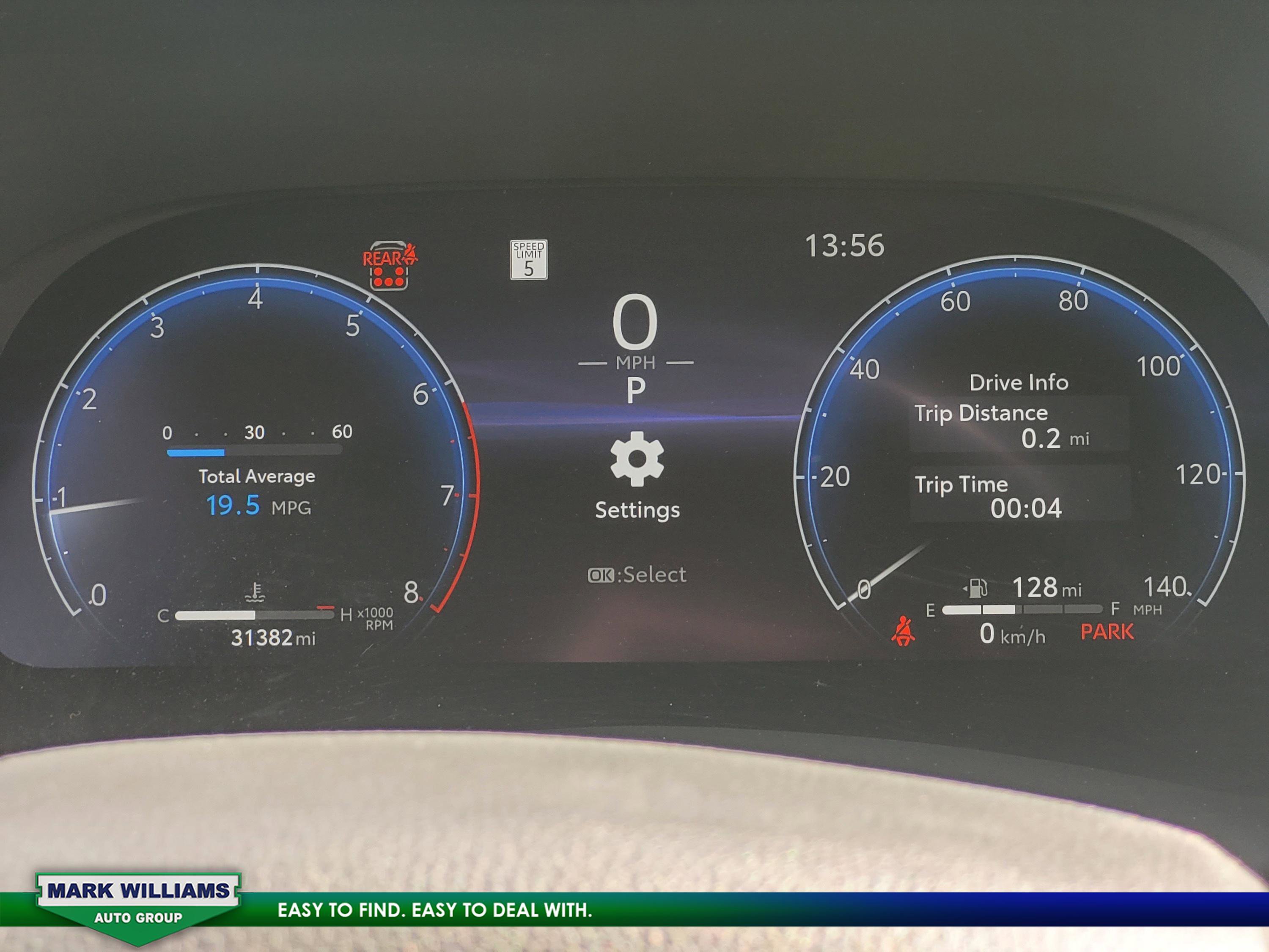 Used 2023 Toyota Highlander Limited image 21