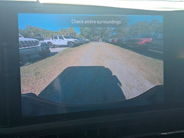 New 2025 Jeep Gladiator Sport image 18