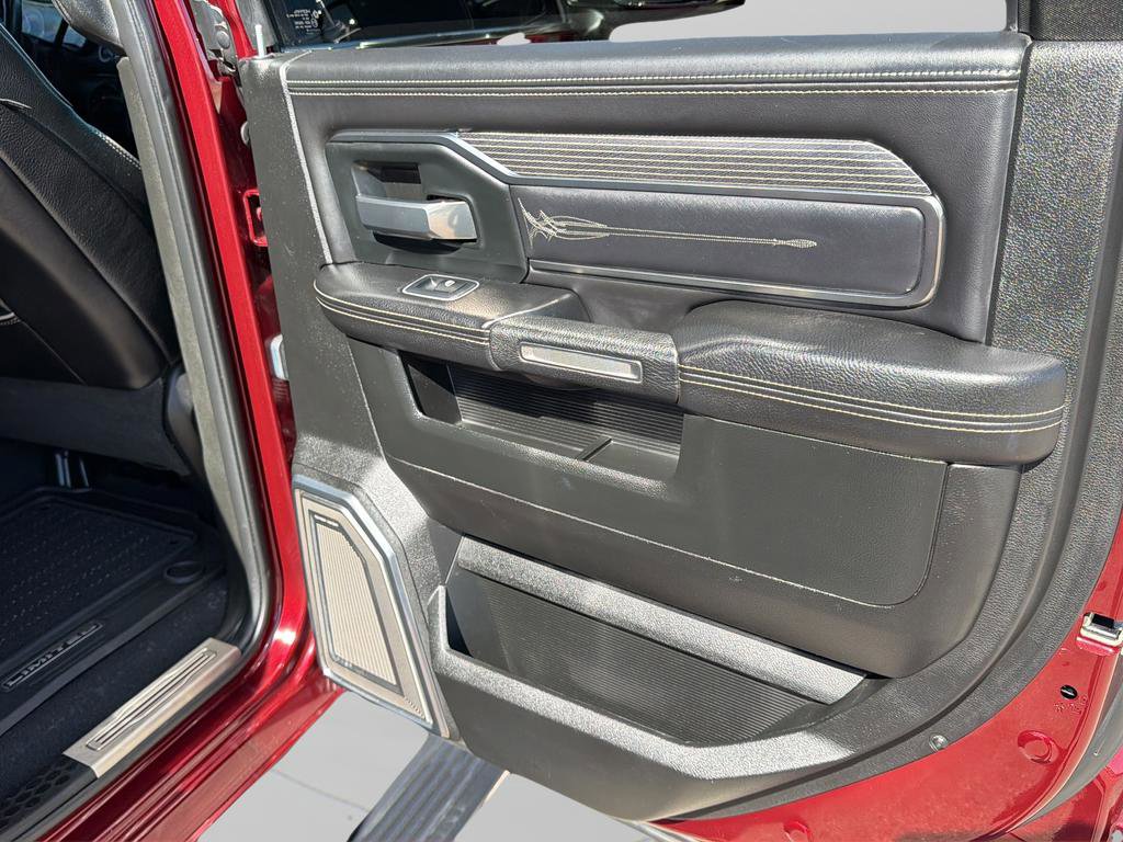 Used 2020 RAM 3500 Limited image 13