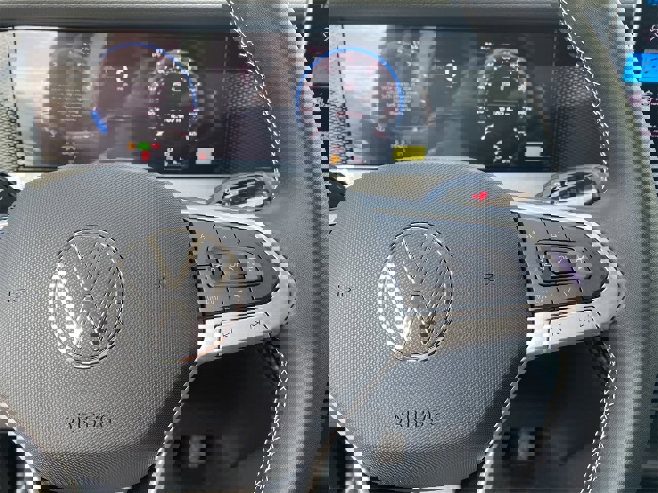 New 2025 Volkswagen Tiguan S image 20