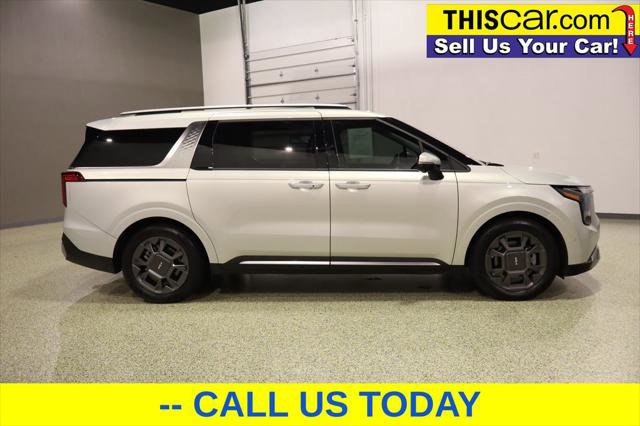 Used 2025 Kia Carnival SX image 8