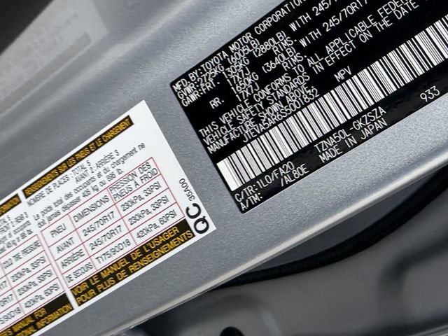 Certified 2025 Toyota 4Runner SR5 RWD image 25