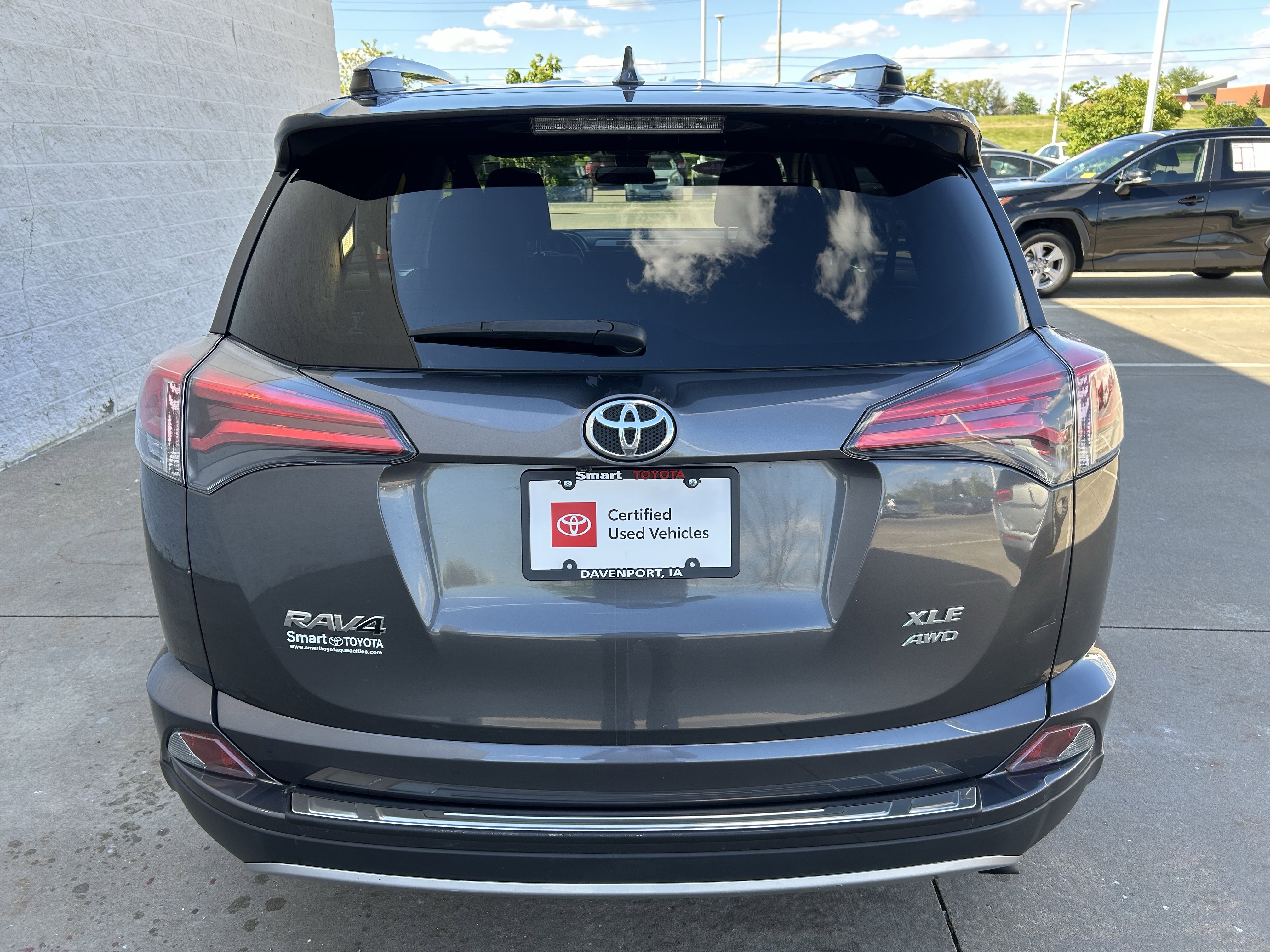 Certified 2017 Toyota RAV4 XLE w/ All Weather Liner Package AWD/4WD image 5