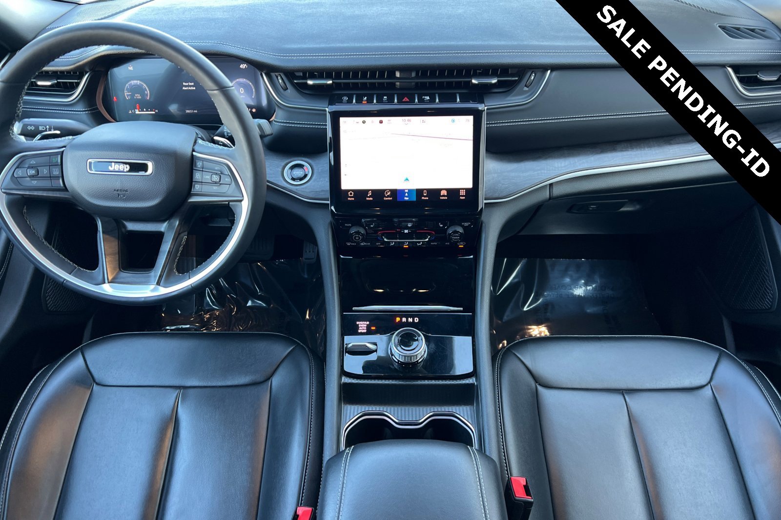 Used 2024 Jeep Grand Cherokee Limited image 14