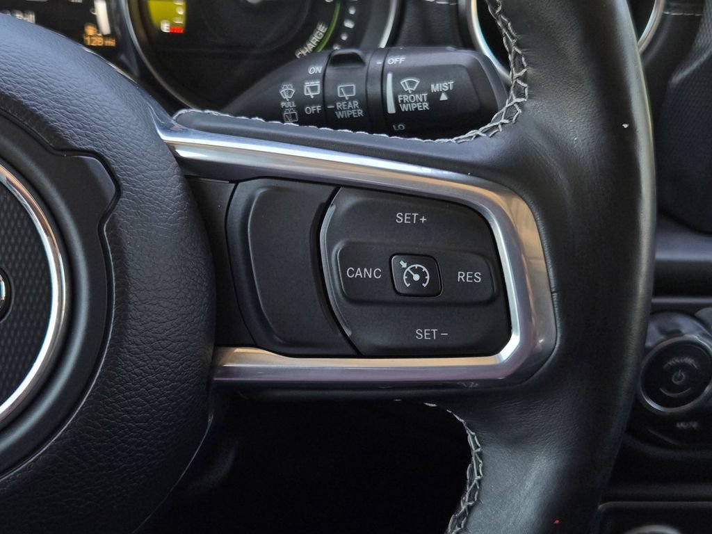 Used 2021 Jeep Wrangler Unlimited Sahara w/ Cold Weather Group AWD/4WD image 25