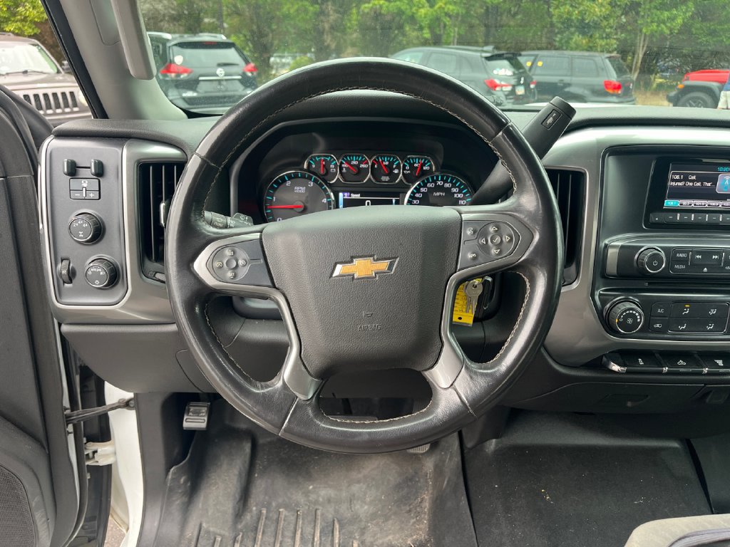 Used 2015 Chevrolet Silverado 2500 LT AWD/4WD image 13