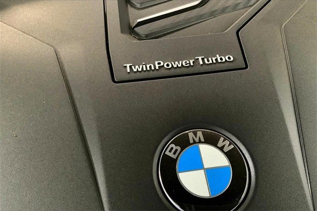 Used 2023 BMW X5 sDrive40i w/ Parking Assistance Package image 32