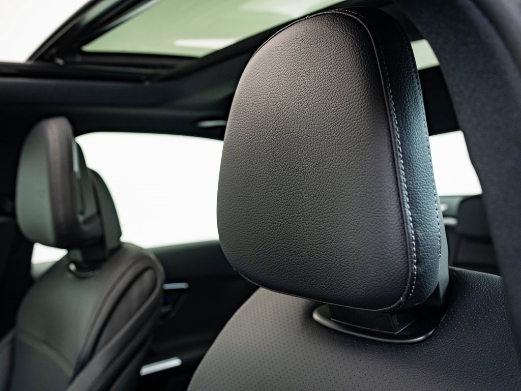 Certified 2025 Mercedes-Benz C 300 4MATIC Sedan image 22