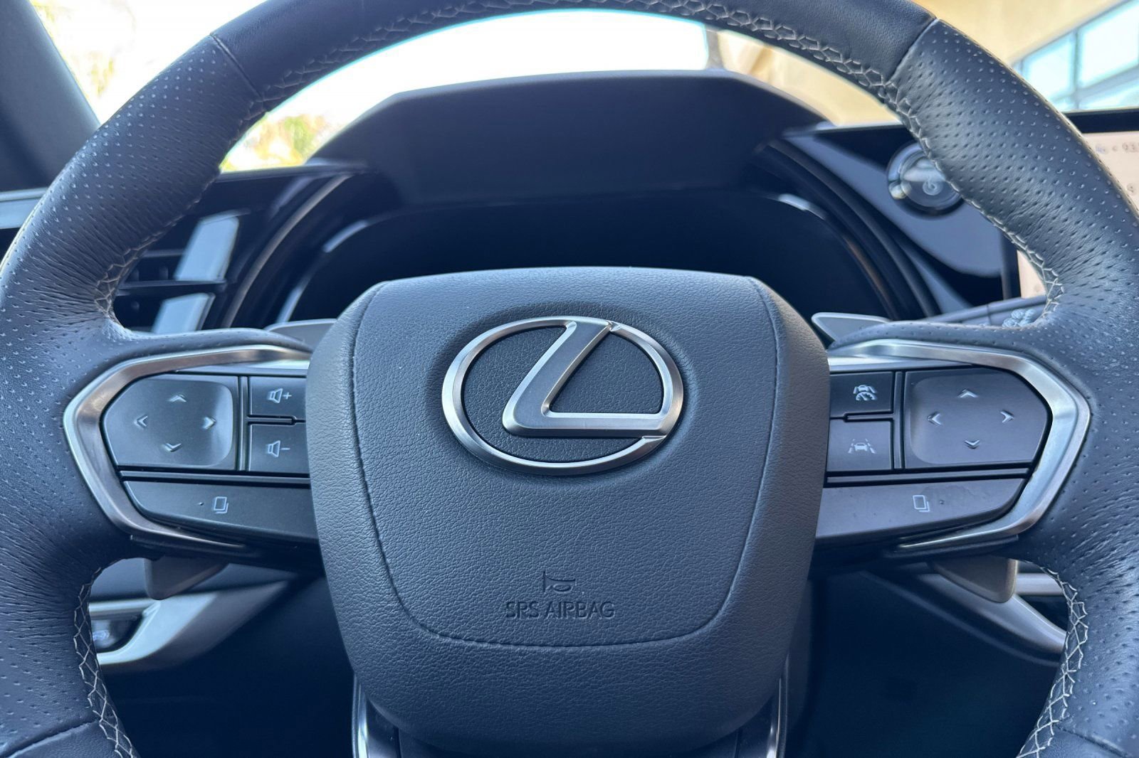 Certified 2024 Lexus RX 500h F Sport w/ Convenience Package image 27