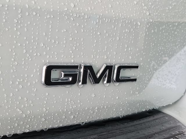 Used 2025 GMC Yukon Denali Ultimate AWD/4WD image 29