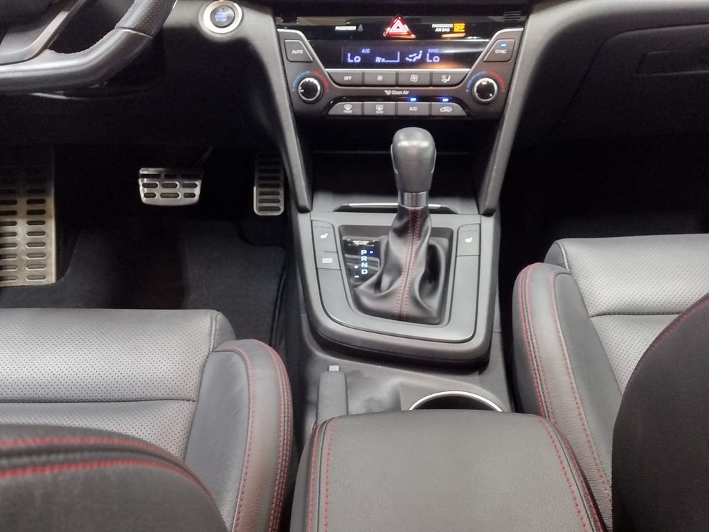 Used 2018 Hyundai Elantra Sport w/ Sport Premium Package 03 FWD image 33