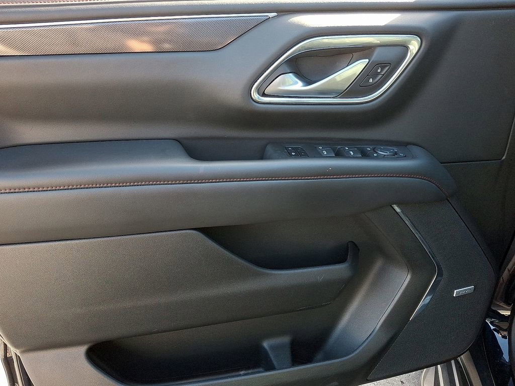 Used 2022 Chevrolet Tahoe RST w/ Sport Performance Package image 13