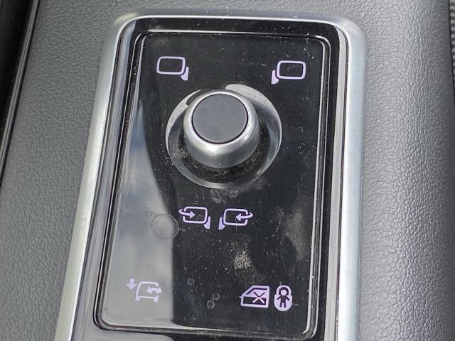 Used 2020 Land Rover Range Rover HSE AWD/4WD image 28
