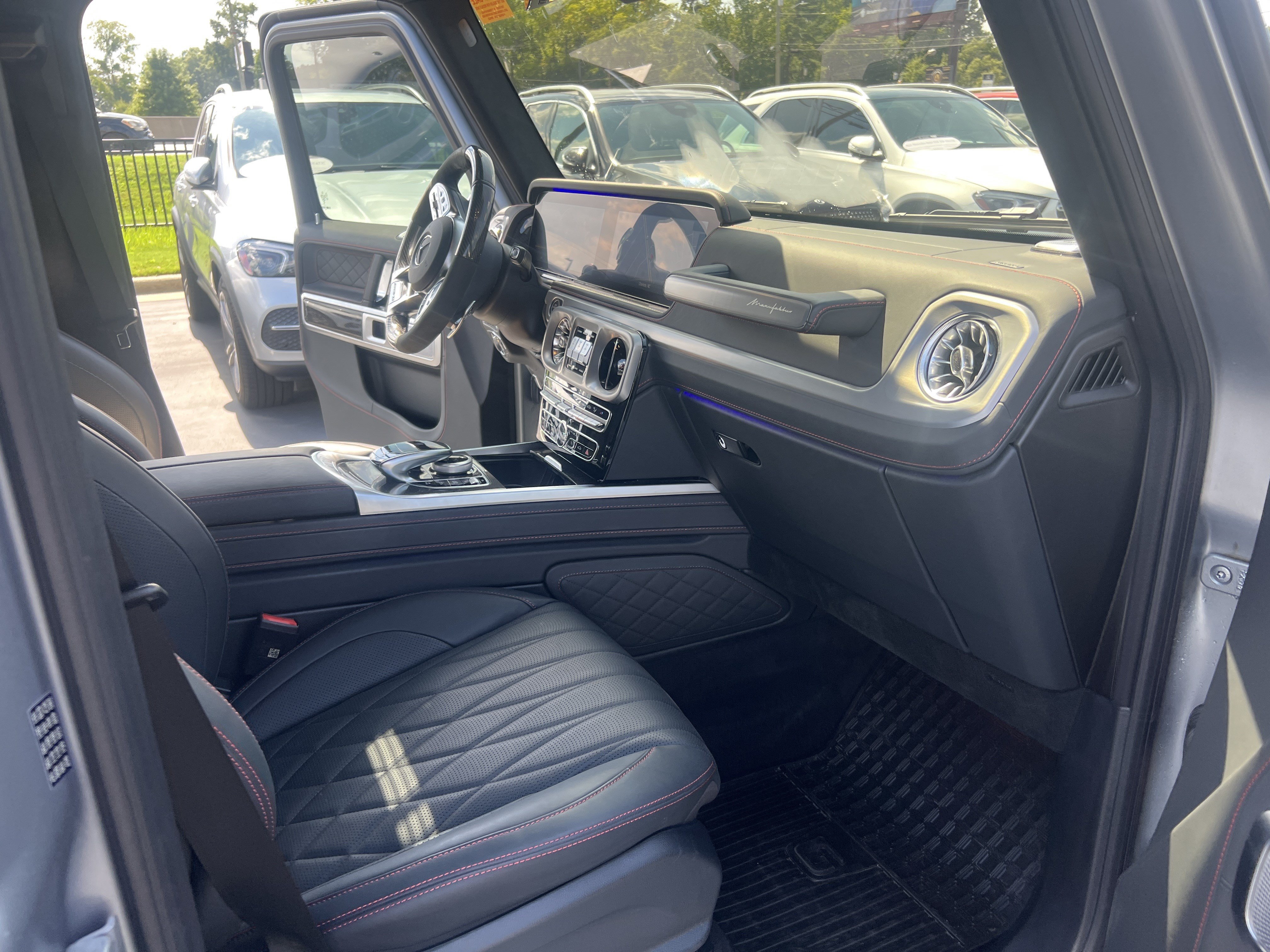Used 2024 Mercedes-Benz G 63 AMG 4MATIC image 36