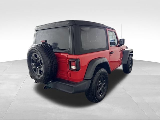 Used 2018 Jeep Wrangler Sport AWD/4WD image 9