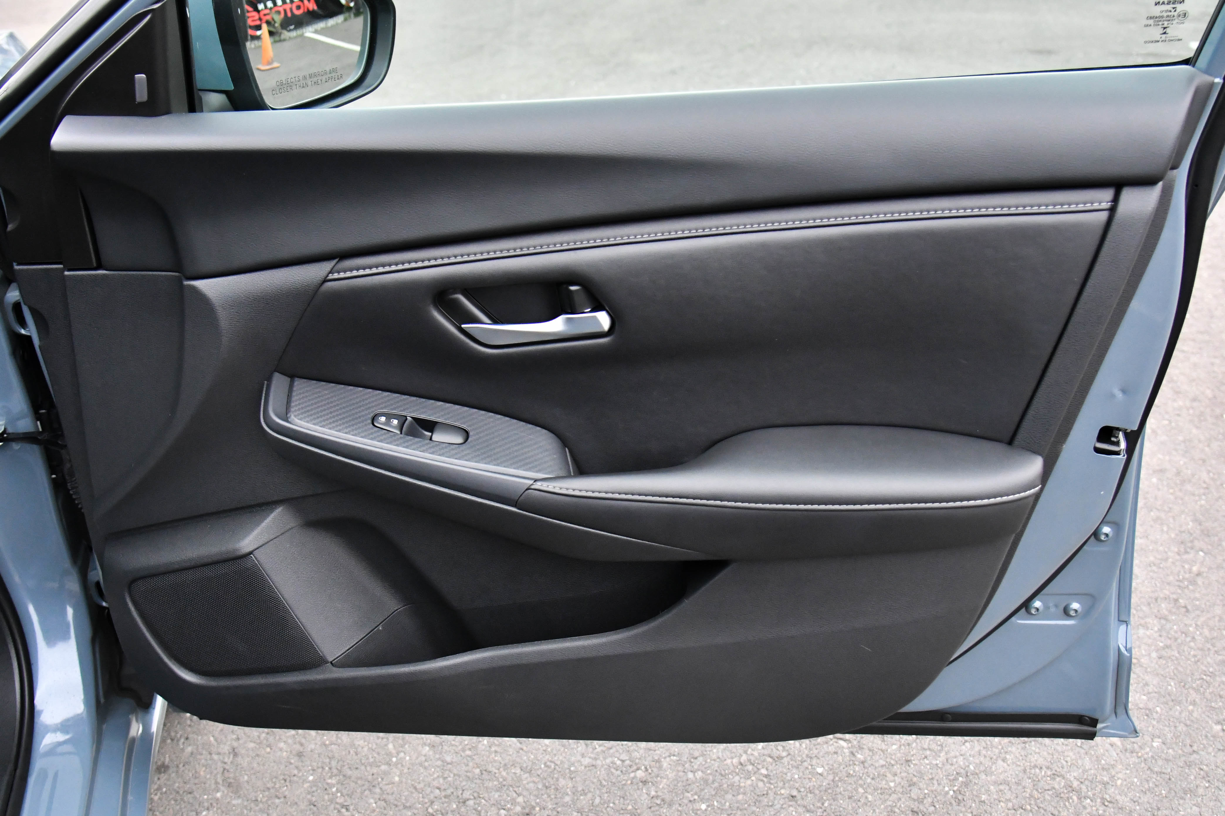 Used 2024 Nissan Sentra SV image 36