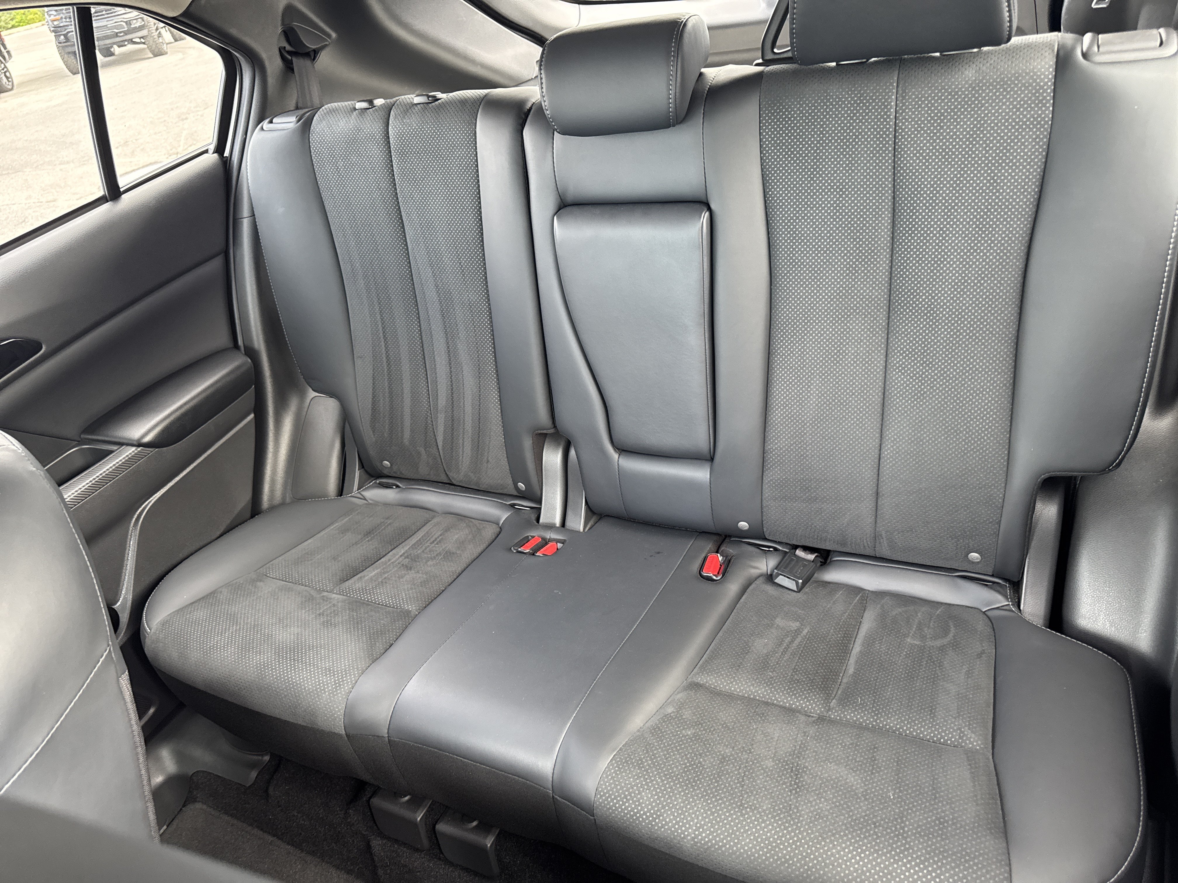 Used 2026 Mitsubishi Eclipse Cross AWD image 13