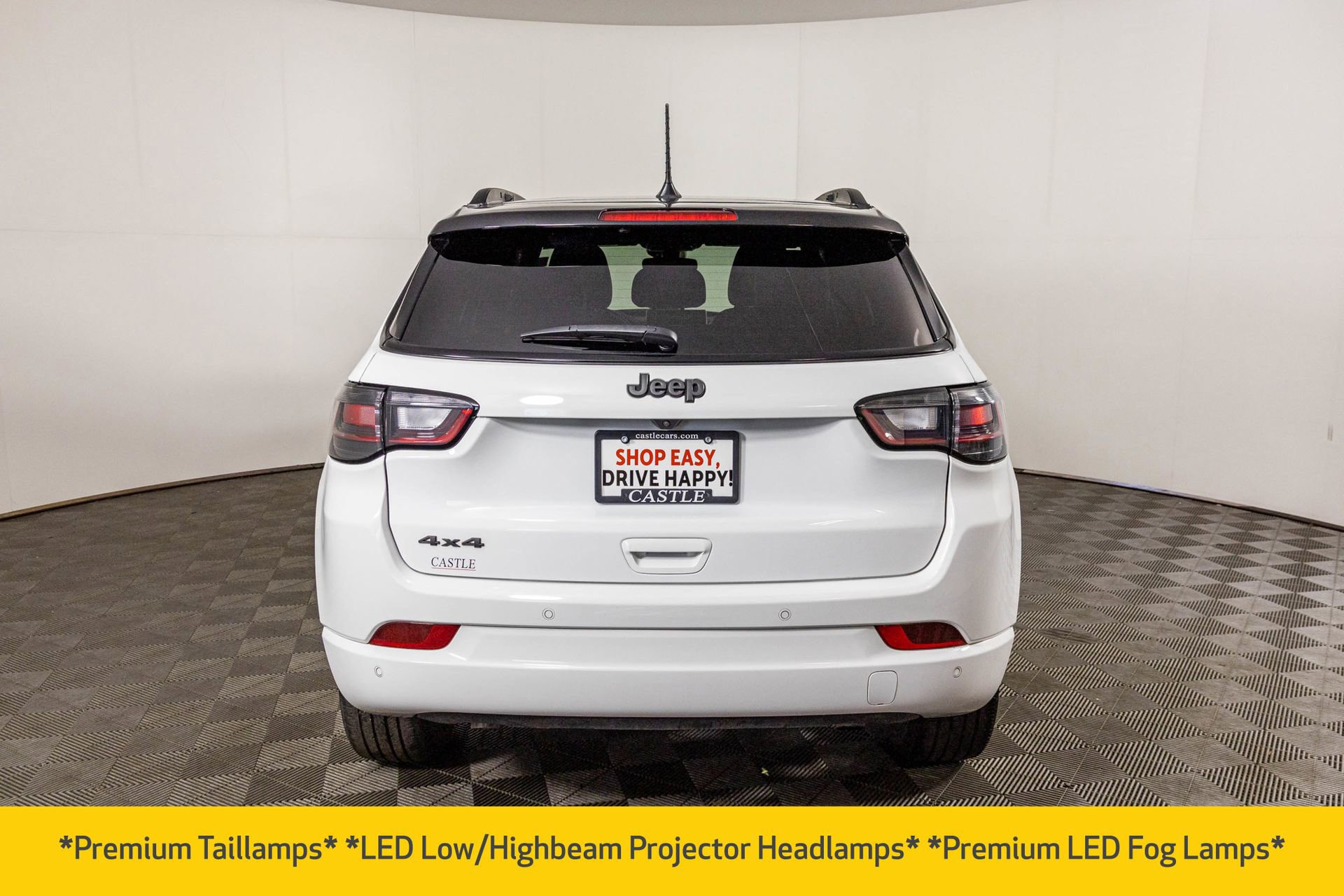 Used 2024 Jeep Compass Limited w/ High Altitude Package image 13