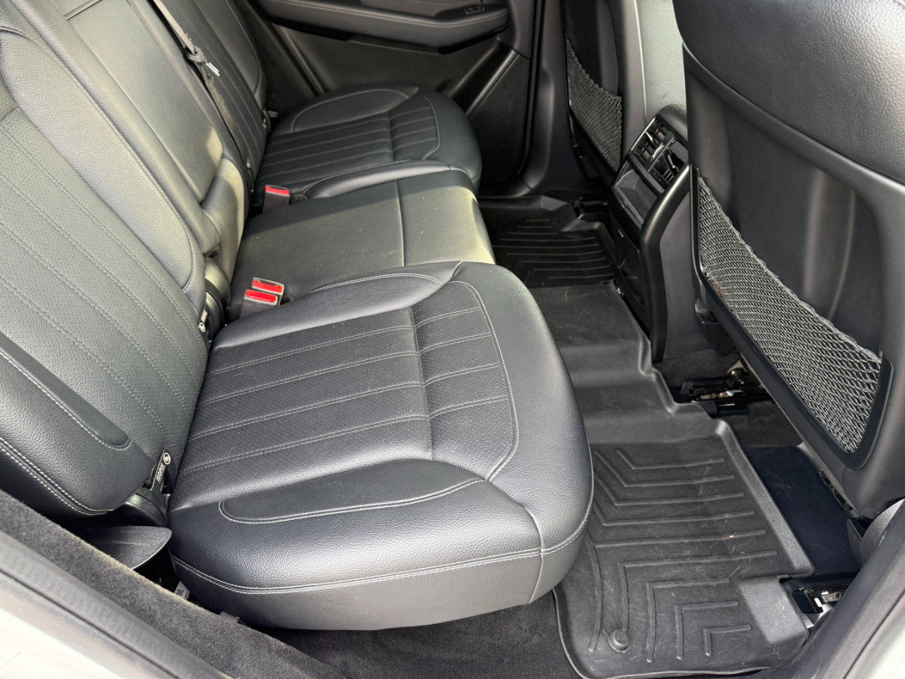 Used 2018 Mercedes-Benz GLE 350 4MATIC image 19