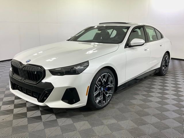 Used 2024 BMW i5 eDrive40i w/ M Sport Package RWD video 2