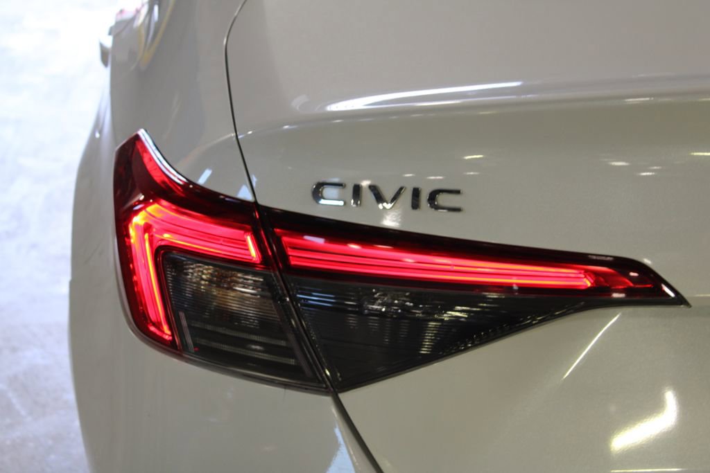 Used 2022 Honda Civic Sport image 38