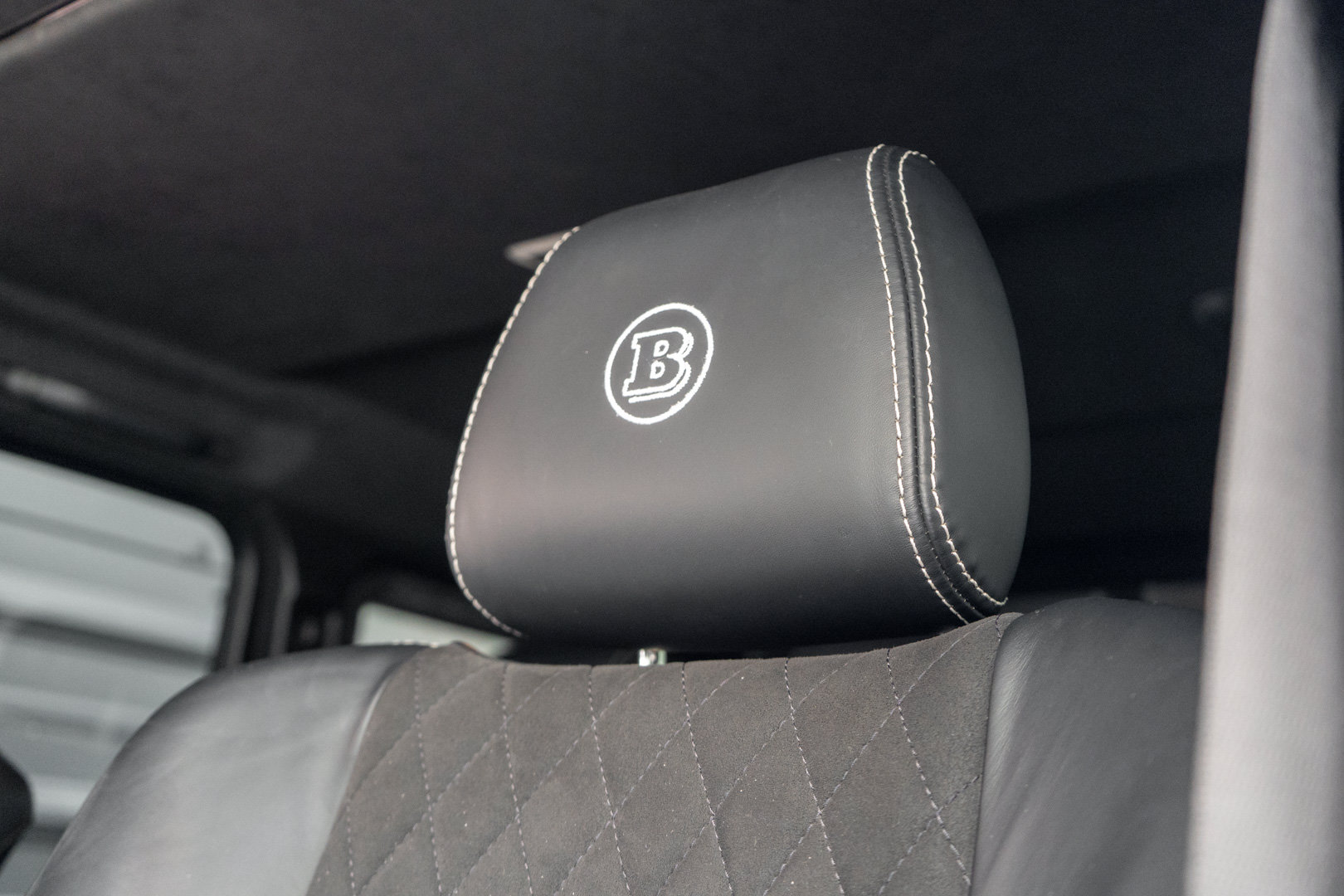 Used 2018 Mercedes-Benz G 550 Squared image 10