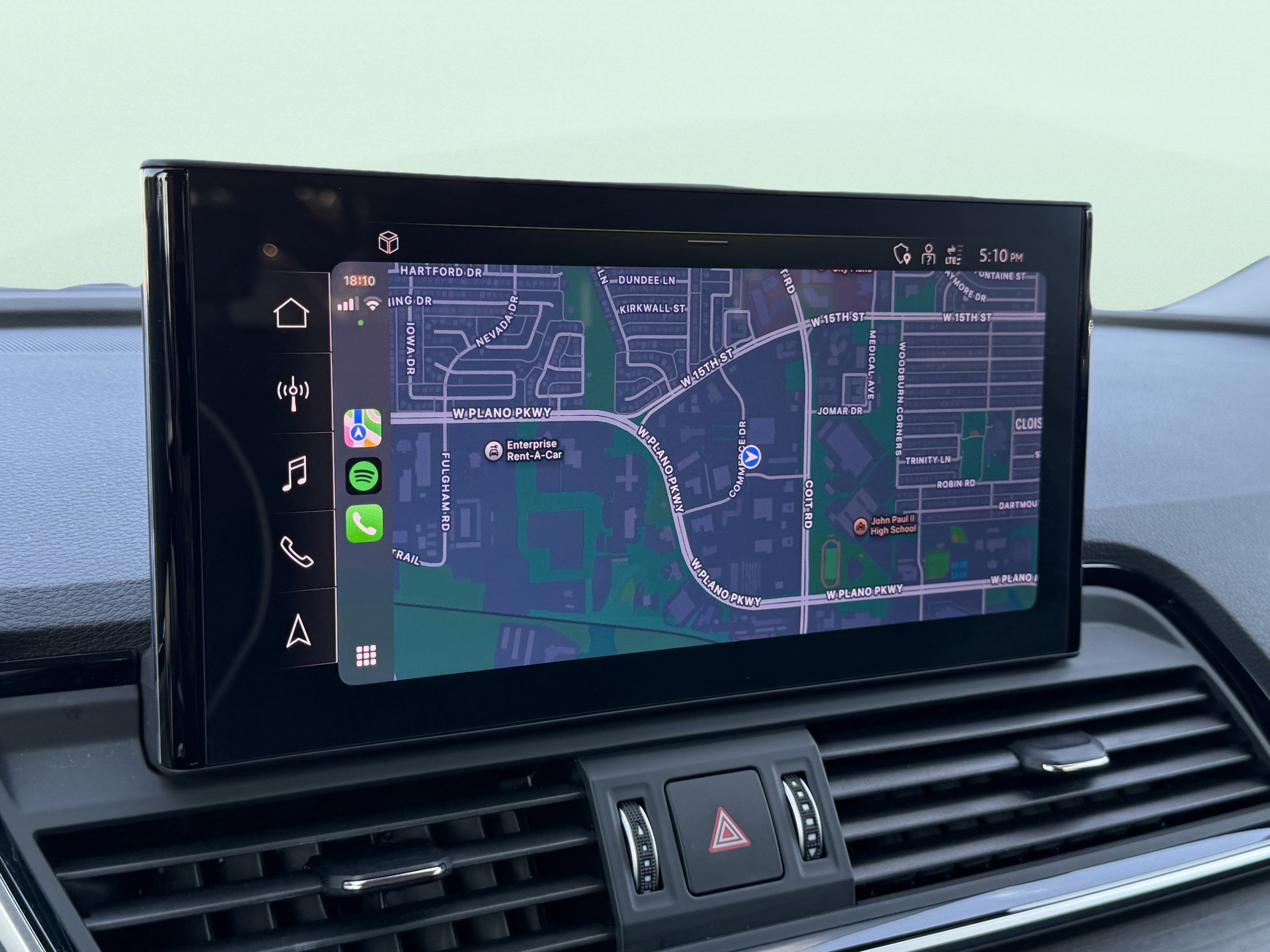 Used 2024 Audi Q5 e Premium w/ Convenience Package image 77