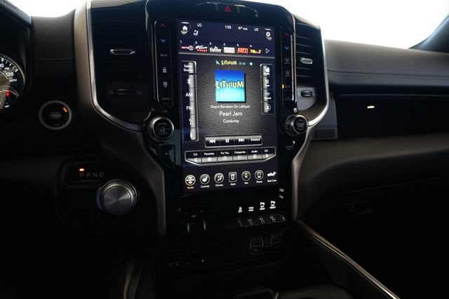 Used 2019 RAM 1500 Laramie RWD image 15