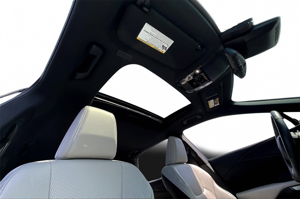 Used 2024 Lexus RX 350 w/ Technology Package image 22