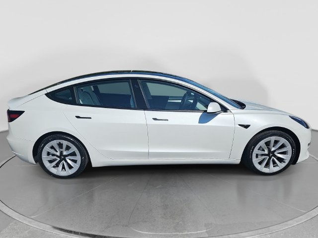 Used 2022 Tesla Model 3 Long Range AWD/4WD image 2
