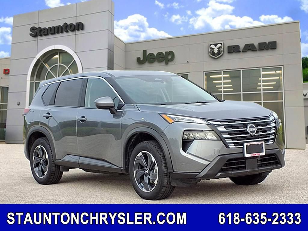 Used 2024 Nissan Rogue SV video 1