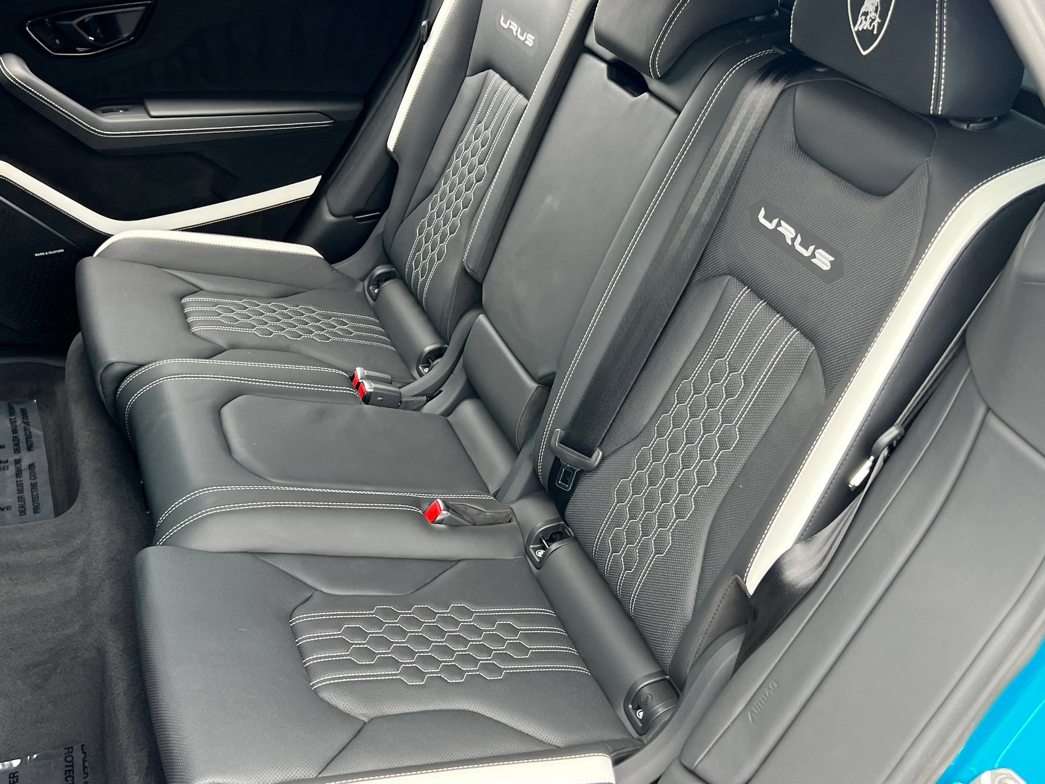 Used 2023 Lamborghini Urus Performante AWD/4WD image 22